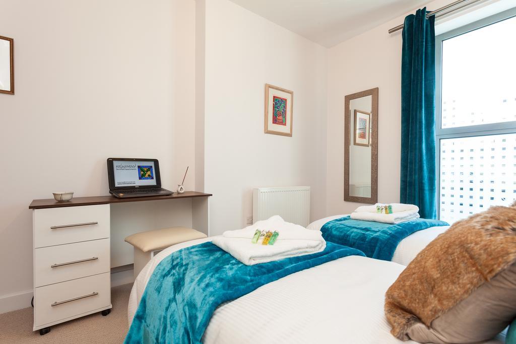 Self-Contained Town Centre One Bedroom Apartments By Helmswood Serviced Apartments Redhill (Surrey) Exterior photo